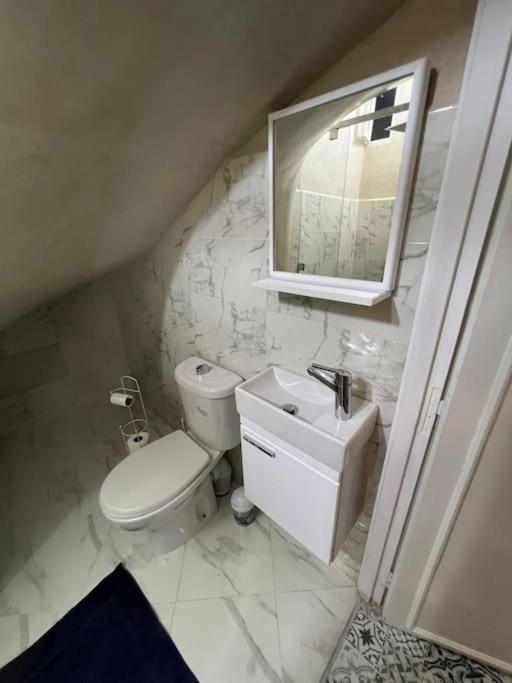 Appartement Proche Aeroport Marrakesh Ngoại thất bức ảnh